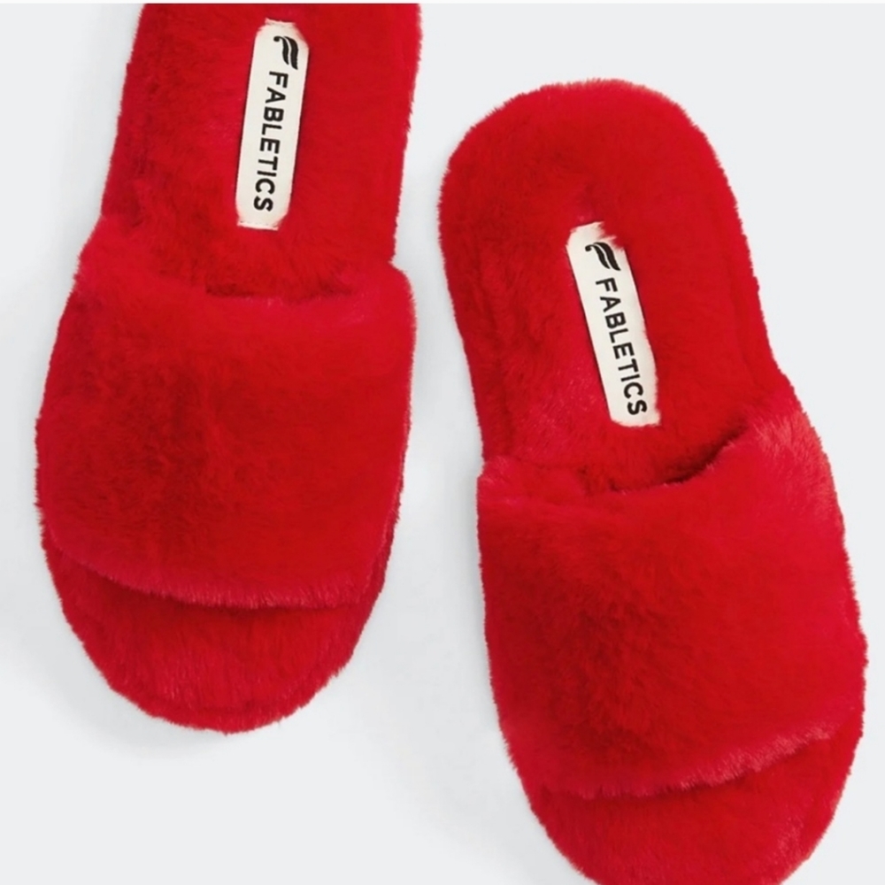 Fabletics Fur Slippers - Picture 2 of 6